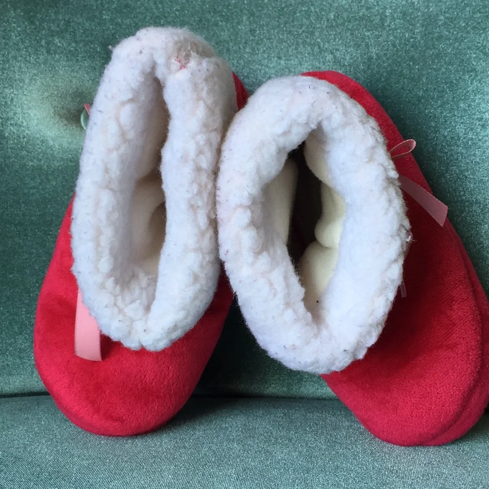 American girl slippers size 1/3 red and white with pink bow holiday